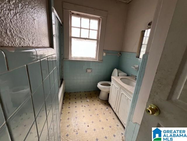 665 Maple Street Fairfield, AL 35064 - Photo 3 of 7
