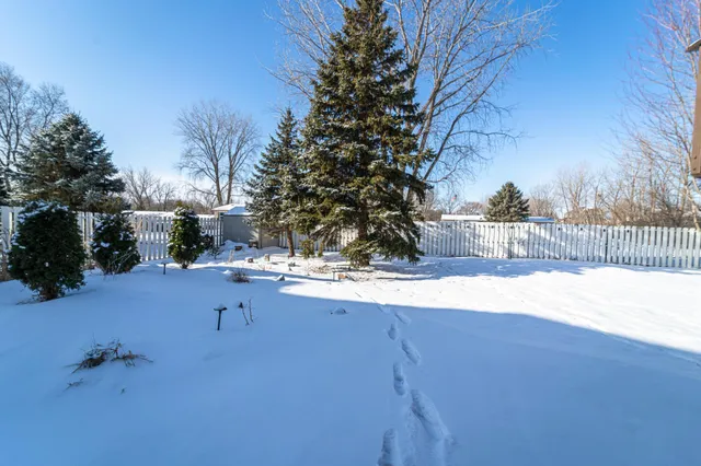 $544,900 | 20791 Gemini Trail, Lakeville, MN 55044