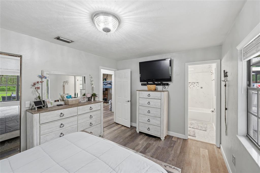 10008 Southwest 80th Way Gainesville, FL 32608 - Photo 29 of 60