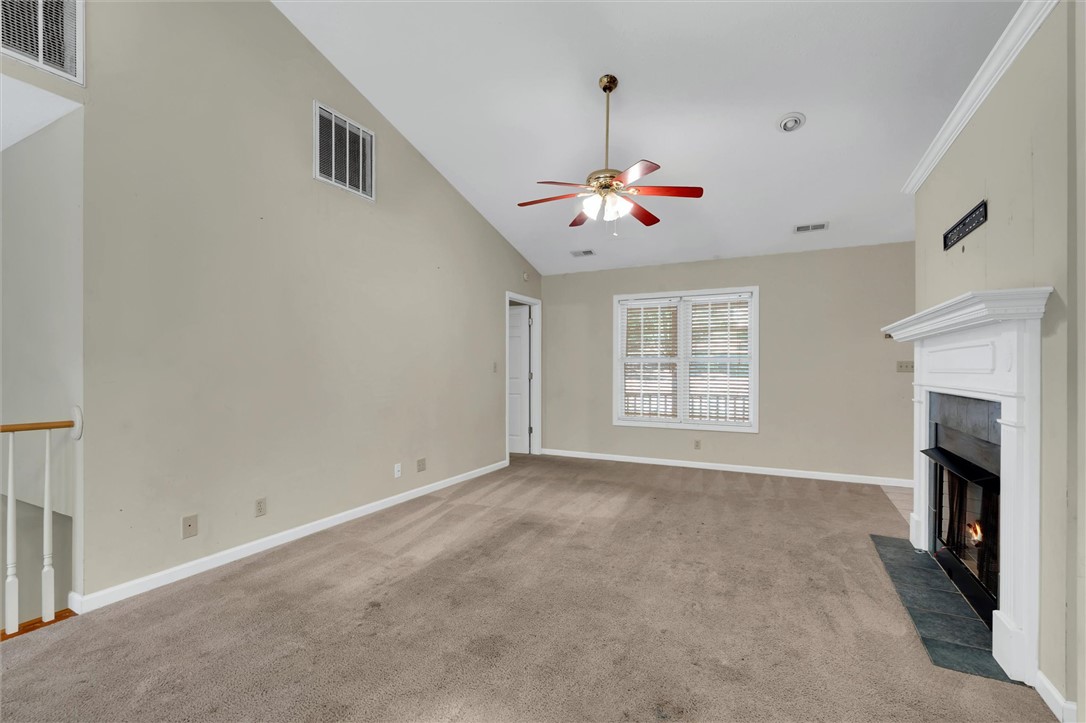 409 Plantation Road Seneca, SC 29672 - Photo 7 of 30 Gallery Image 7