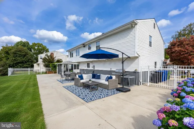 $565,888 | 24 Westbury Drive, Cherry Hill, NJ 08003