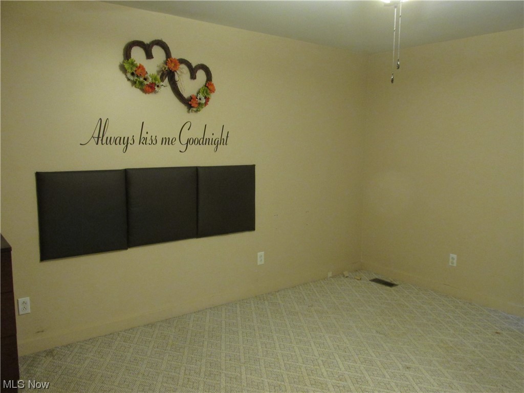 3272 Pike Road St. Marys, WV 26170 - Photo 8 of 16 Master bedroom