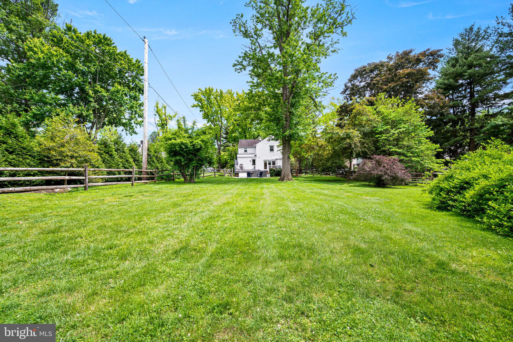 121 Upper Gulph Road Wayne, PA 19087 - Photo 35 of 42 Large, flat backyard