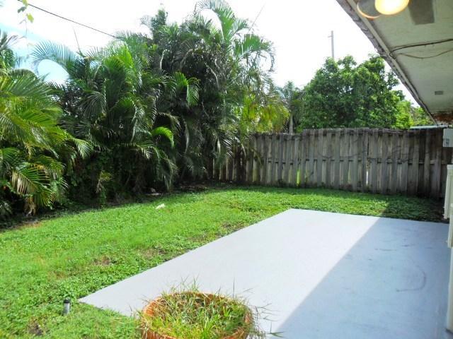 101 Laredo Lane Boca Raton, FL 33487 - Photo 12 of 12 20160902175115997315000000-o