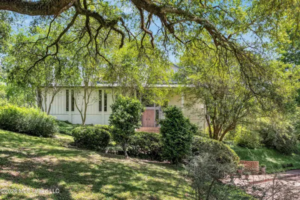 $849,000 | 2617 Confederate Avenue, Vicksburg, MS 39180