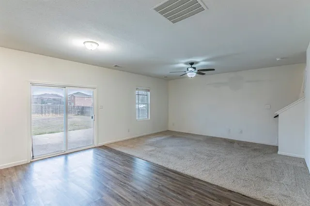 $355,000 | 201 Sabine River Road, Glenn Heights, TX 75154