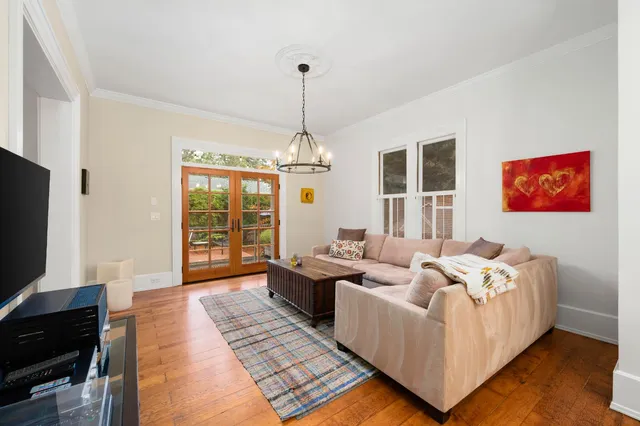 $1,250,000 | 990 Thompson Way, Placerville, CA 95667