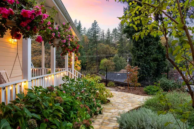 $1,250,000 | 990 Thompson Way, Placerville, CA 95667