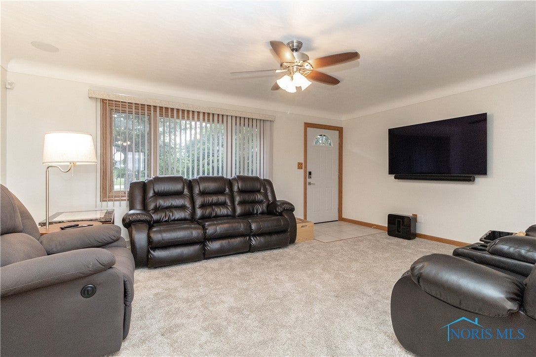 30137 Lemoyne Road Walbridge, OH 43465 - Photo 3 of 36 Gallery Image 3