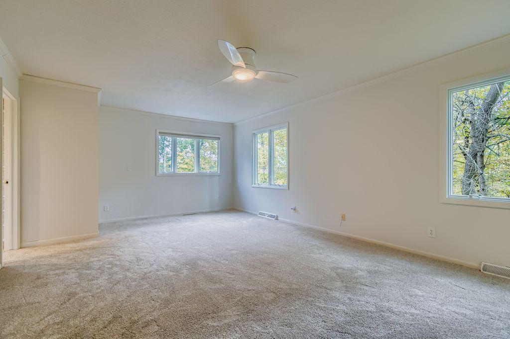 989 Priester Lane Hudson, WI 54016 - Photo 14 of 24