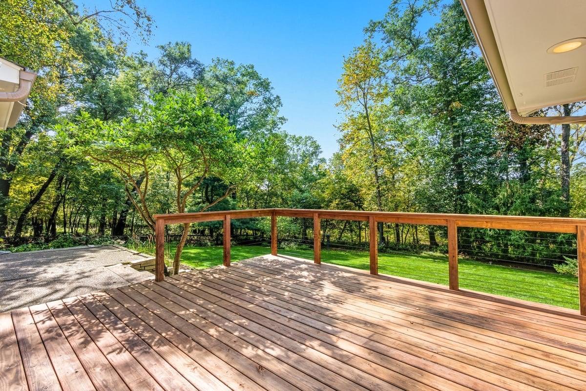 989 Priester Lane Hudson, WI 54016 - Photo 3 of 24