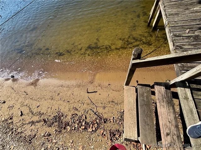 $224,900 | 204 Blue Bonnet Drive, Sunrise Beach, MO 65079