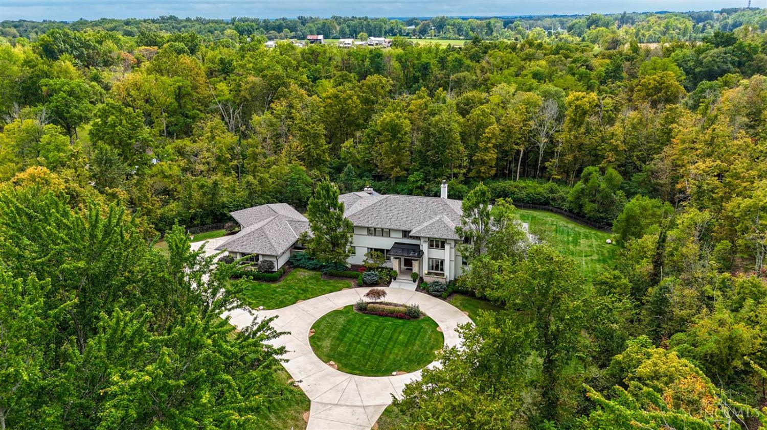 8705 Kugler Mill Road Cincinnati, OH 45243 - Photo 3 of 96 Gallery Image 3