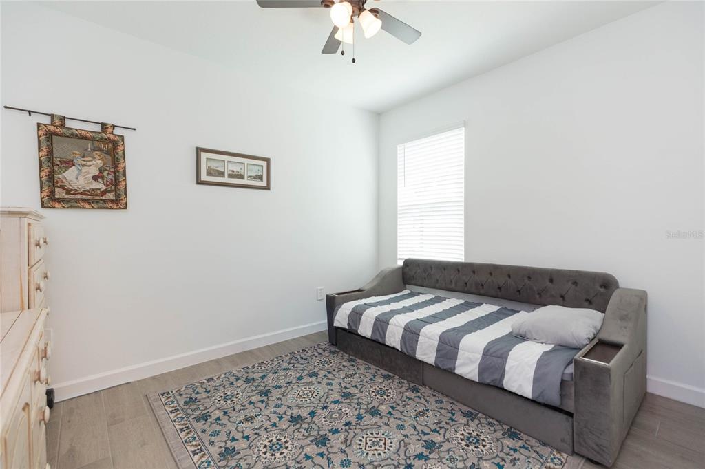 10806 Gable Dig Loop San Antonio, FL 33576 - Photo 13 of 73