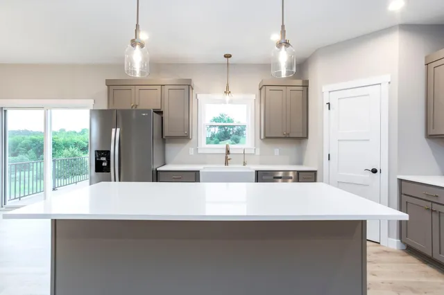 $725,000 | Lot 5 Riverdale Court, Somerset, WI 54025