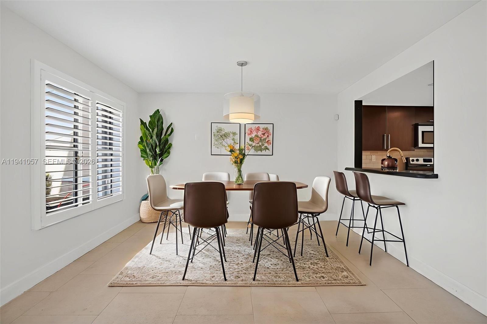 5570 Southwest 70th Place South Miami, FL 33155 - Photo 13 of 43