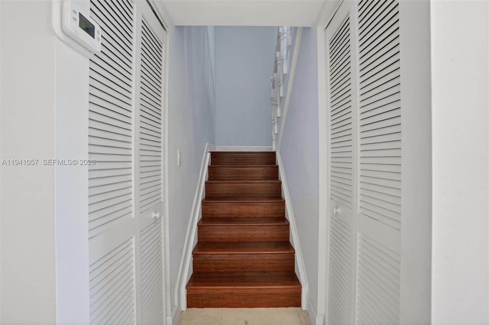 5570 Southwest 70th Place South Miami, FL 33155 - Photo 18 of 43