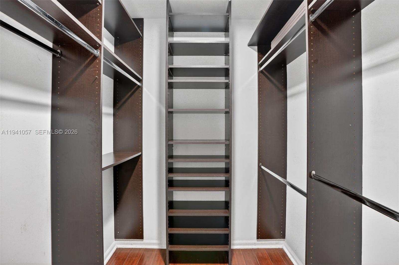 5570 Southwest 70th Place South Miami, FL 33155 - Photo 22 of 43