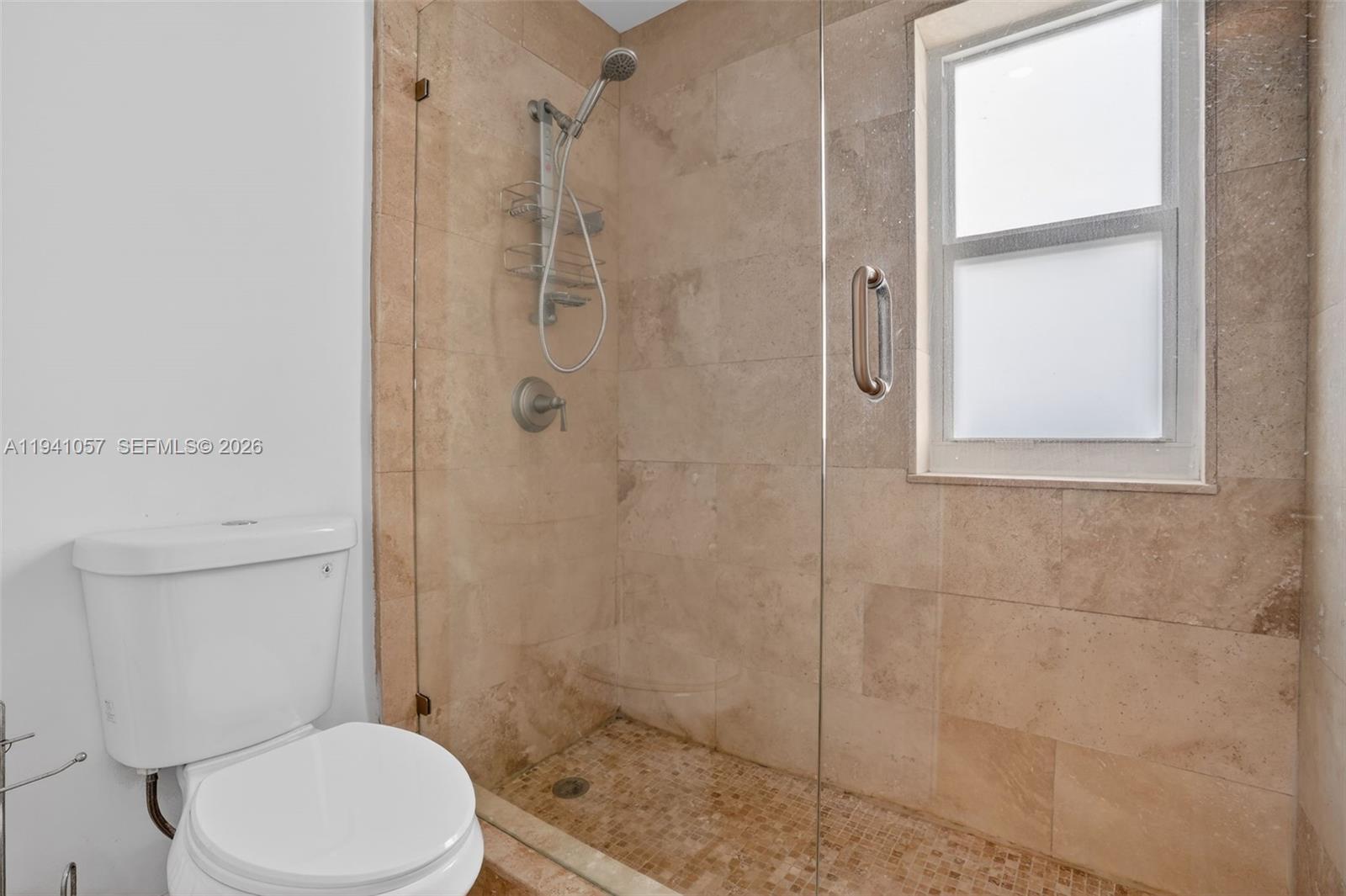 5570 Southwest 70th Place South Miami, FL 33155 - Photo 24 of 43