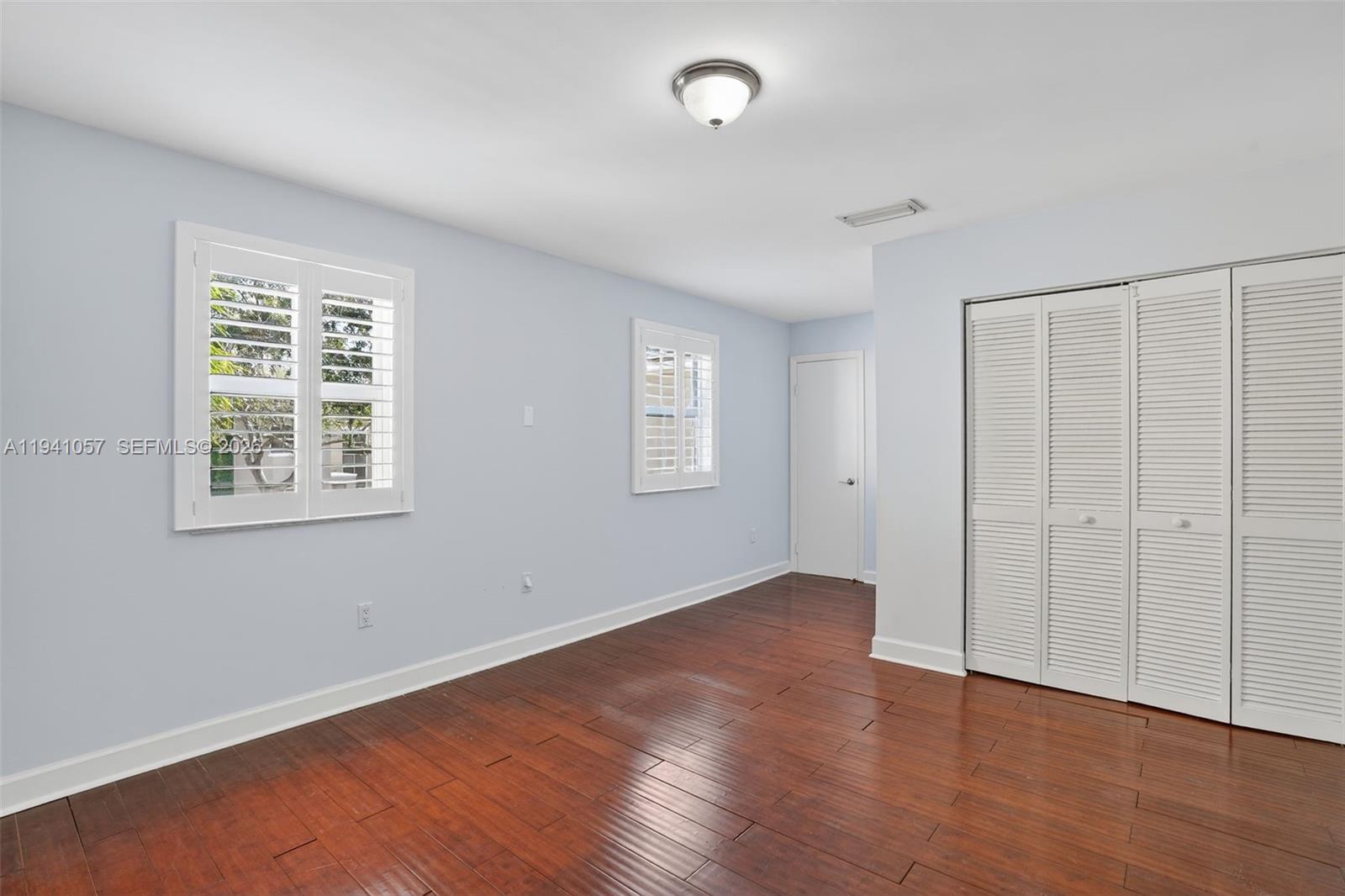 5570 Southwest 70th Place South Miami, FL 33155 - Photo 27 of 43