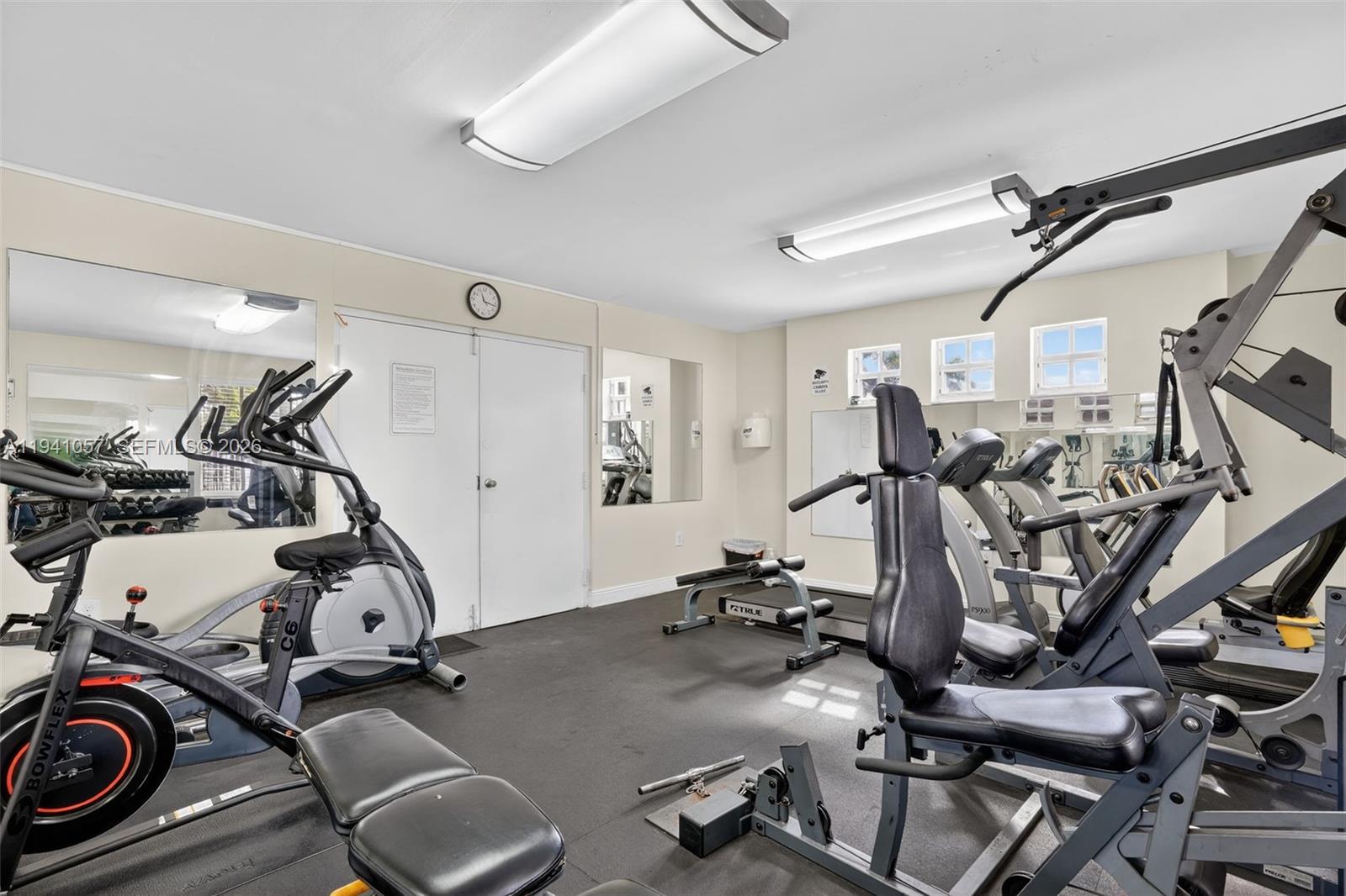 5570 Southwest 70th Place South Miami, FL 33155 - Photo 36 of 43