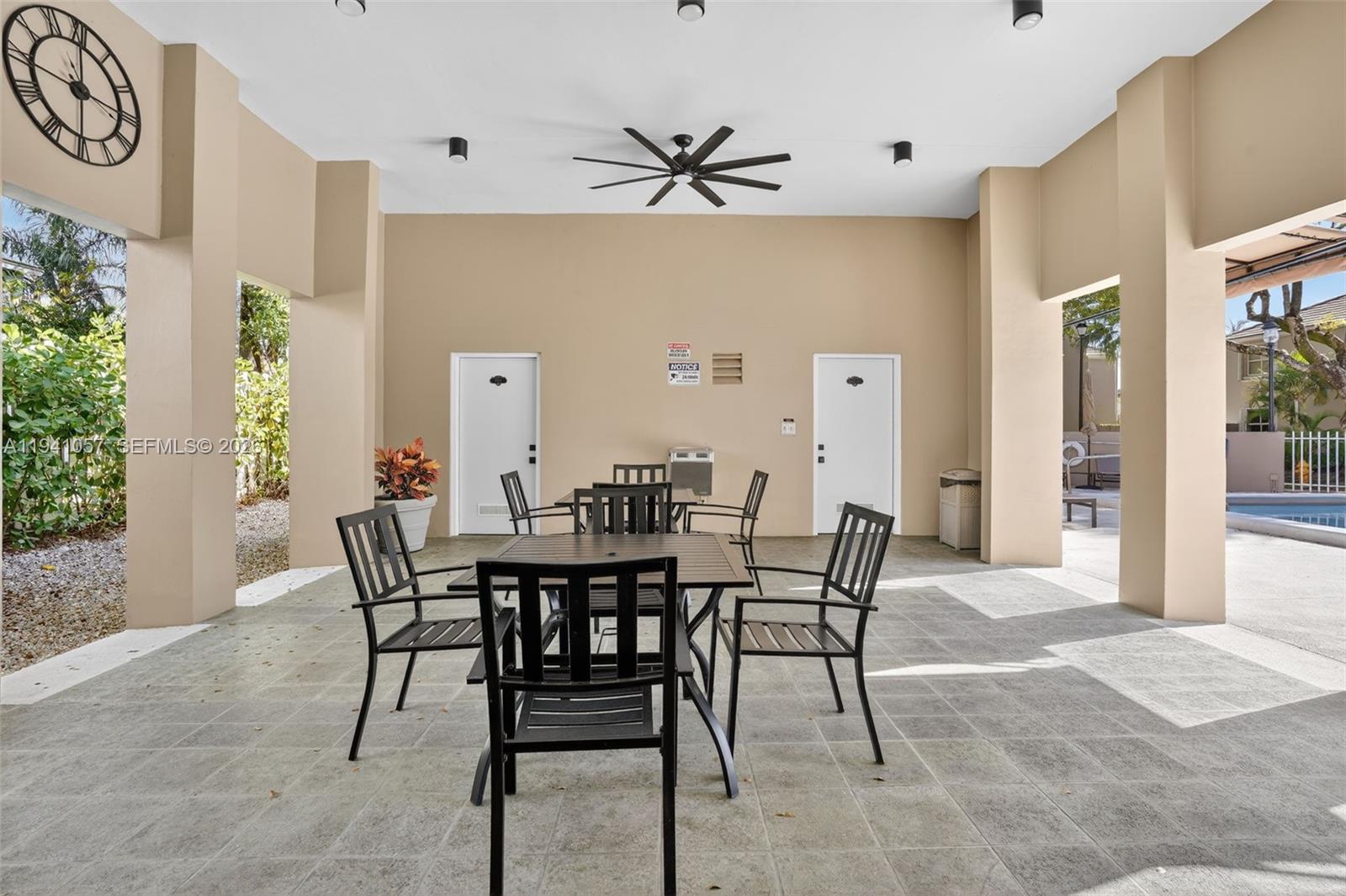 5570 Southwest 70th Place South Miami, FL 33155 - Photo 37 of 43