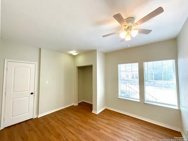 $795 | 1409 West Woodlawn Avenue, Unit 5, San Antonio, TX 78201