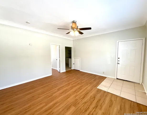$795 | 1409 West Woodlawn Avenue, Unit 5, San Antonio, TX 78201