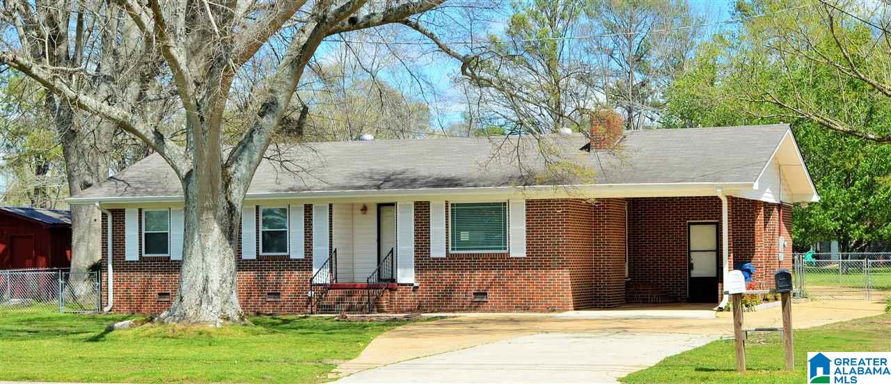 707 North Main Street Boaz, AL 35957 - Photo 1 of 19