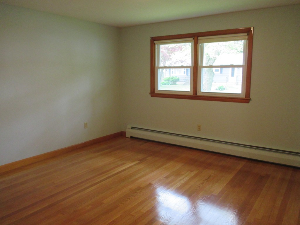 19 Francella Road Methuen, MA 01844 - Photo 13 of 16 Gallery Image 13