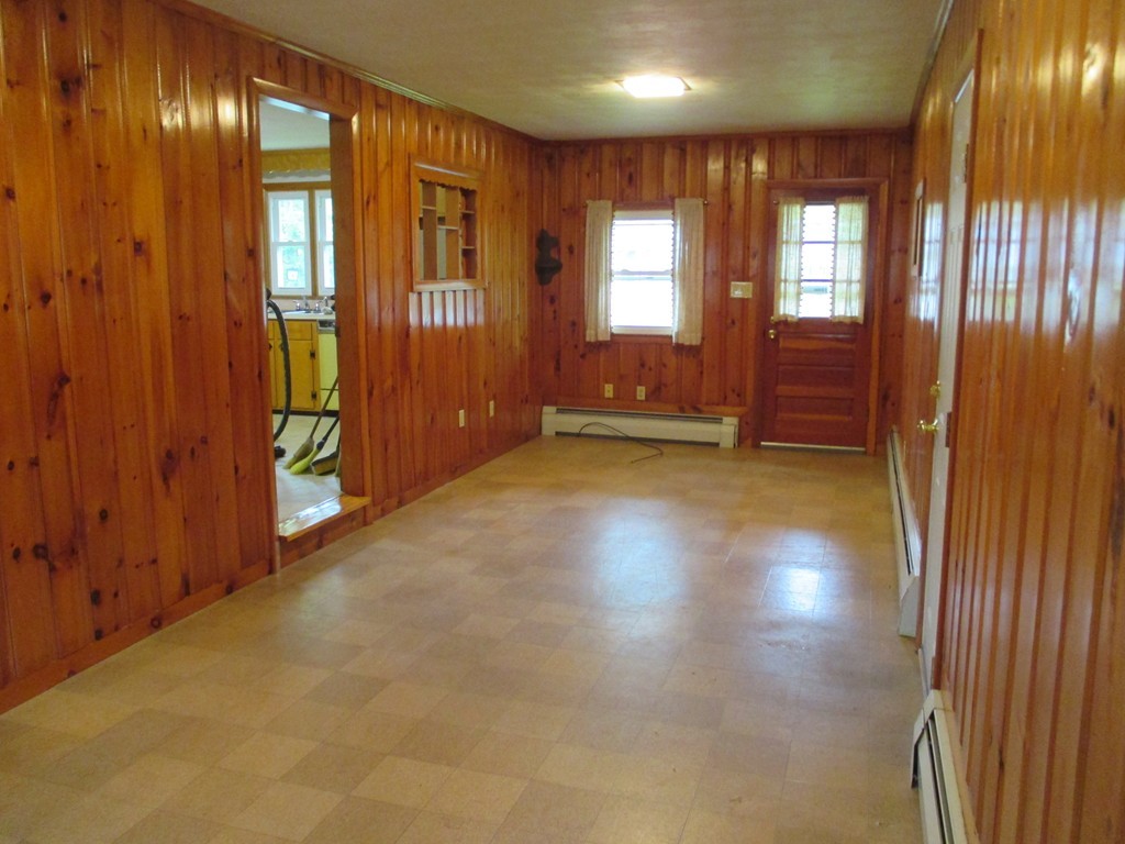 19 Francella Road Methuen, MA 01844 - Photo 10 of 16 Gallery Image 10