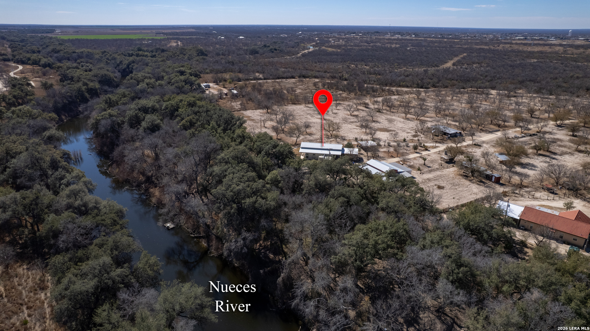 1140 Curtis Bourne Road Crystal City, TX 78839 - Photo 3 of 54