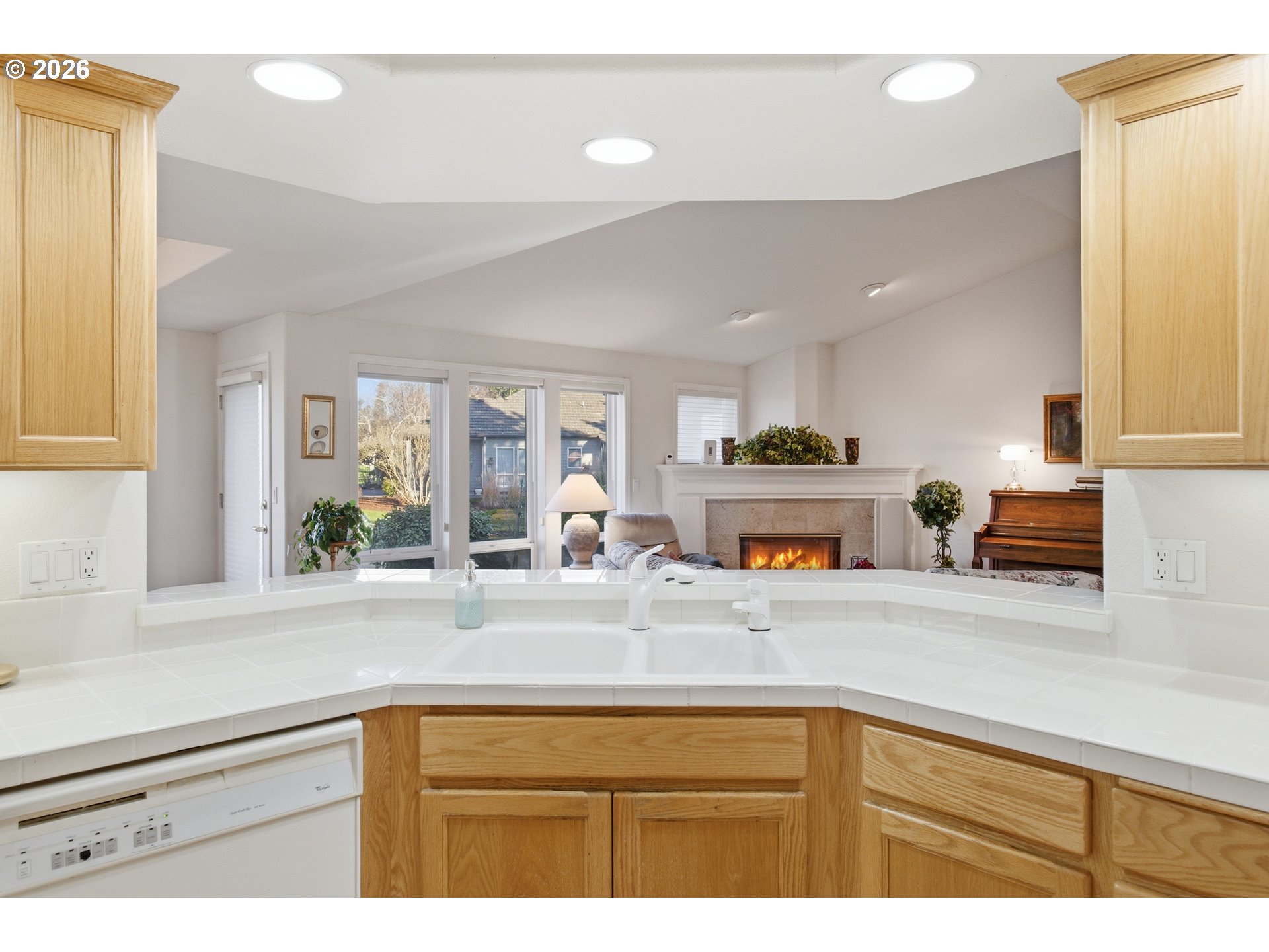 6428 Castle Lakes Court Keizer, OR 97303 - Photo 17 of 48 a kitchen with kitchen island a counter top space and a sink