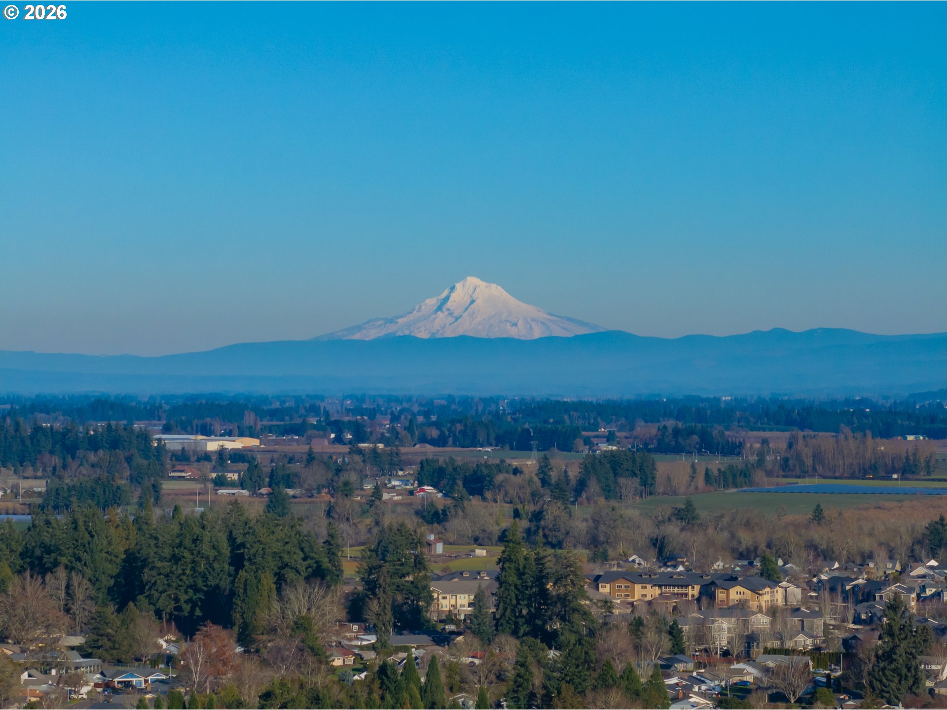 6428 Castle Lakes Court Keizer, OR 97303 - Photo 44 of 48 a view of lake and mountain