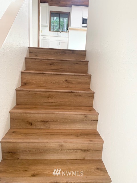 6825 Phillips Road Southeast Port Orchard, WA 98367 - Photo 3 of 32 Gallery Image 3