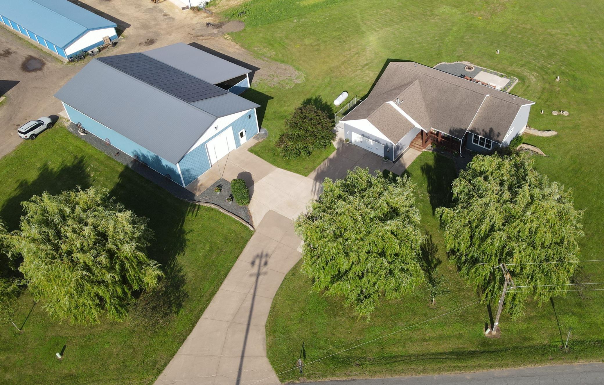 568 Midway Road Menomonie, WI 54751 - Photo 7 of 48