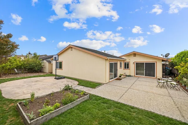 $1,399,000 | 1527 Hawser Lane, Half Moon Bay, CA 94019