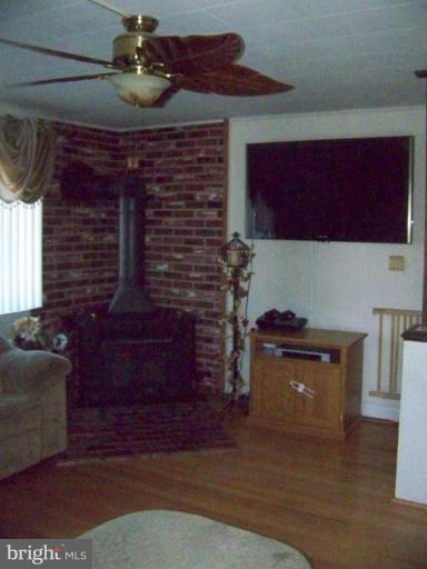 501 Westfield Road Dundalk, MD 21222 - Photo 15 of 18 Living Room #2