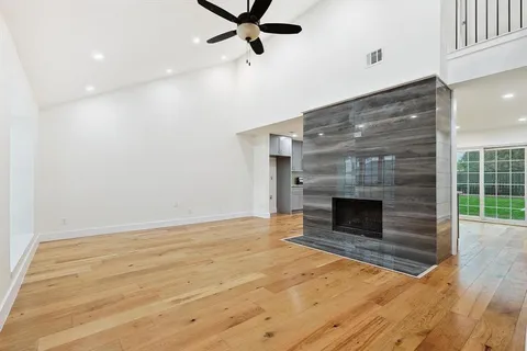 $2,500 | 402 Creekmeadow Lane, Lewisville, TX 75067