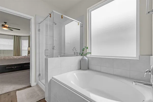 $2,800 | 14033 Lamprey Drive, Conroe, TX 77384