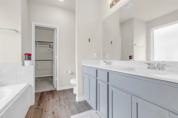 $2,800 | 14033 Lamprey Drive, Conroe, TX 77384