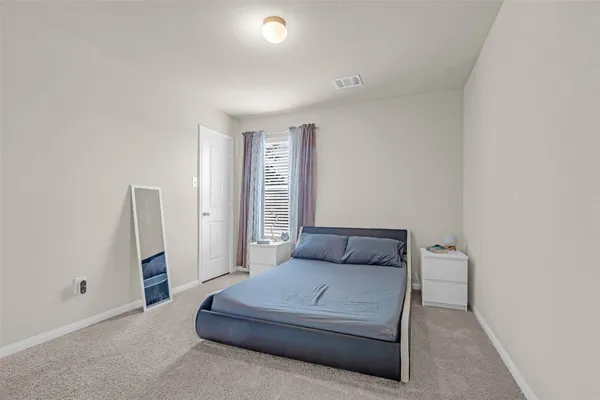 $2,800 | 14033 Lamprey Drive, Conroe, TX 77384