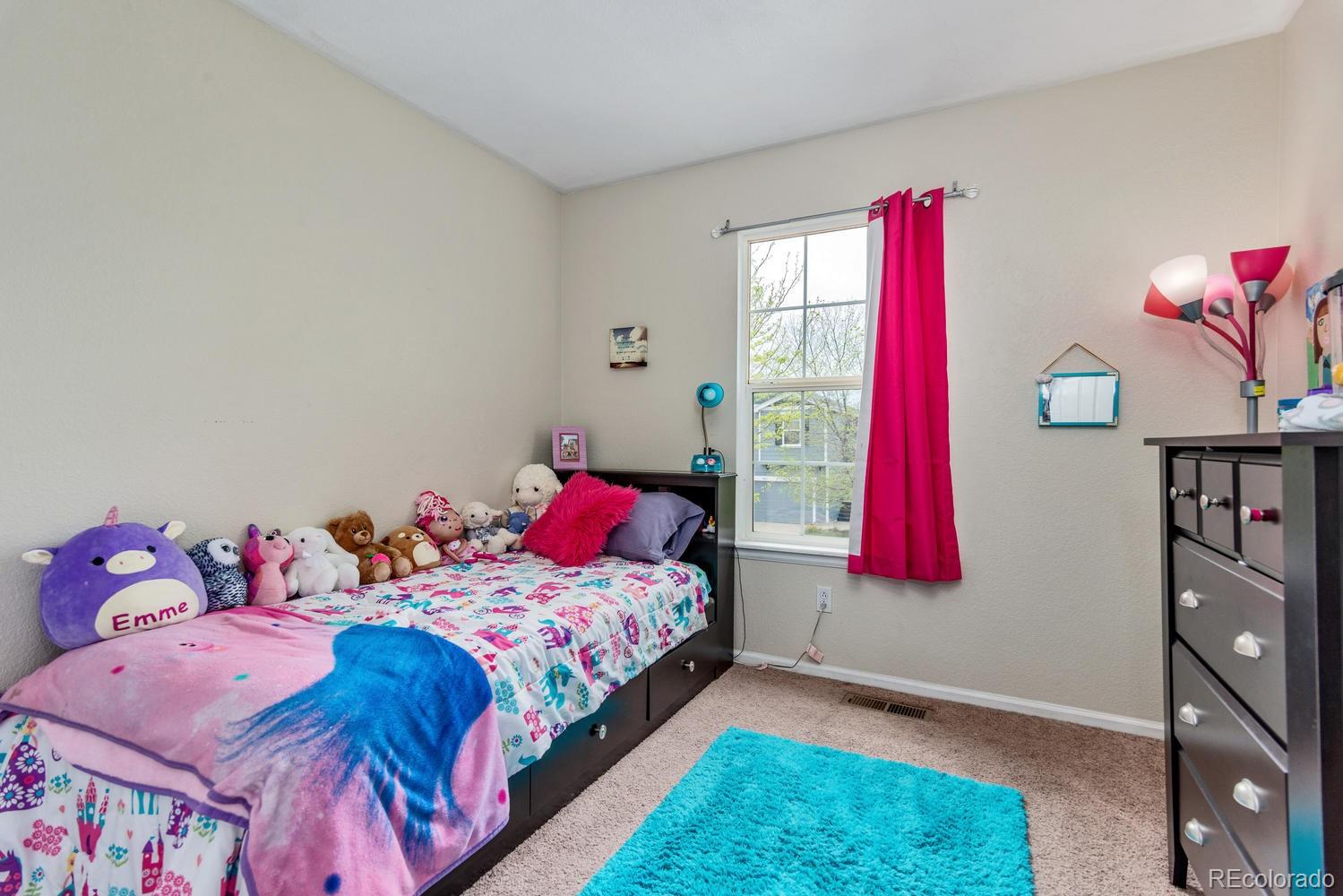 9852 Saybrook Street Highlands Ranch, CO 80126 - Photo 14 of 21 Gallery Image 14