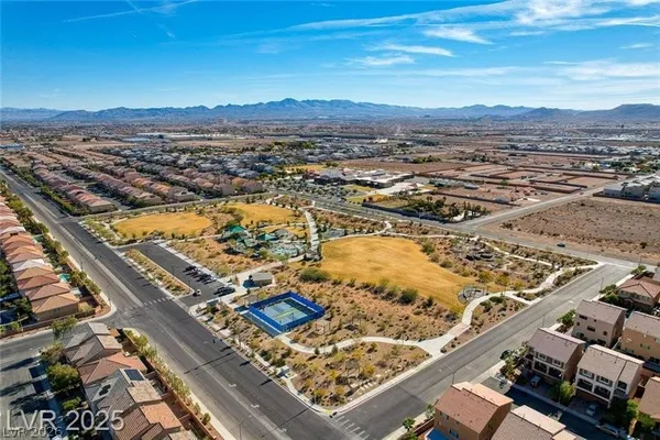 $2,995 | 6626 Tangled Vines Avenue, Las Vegas, NV 89139