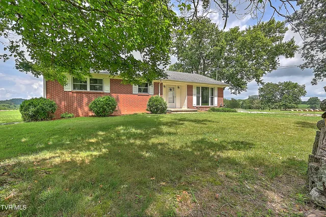 $299,000 | 430 Boles Lane, Chuckey, TN 37641
