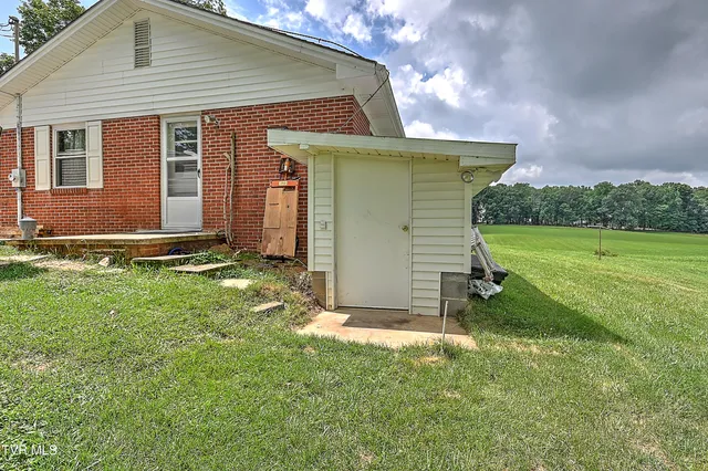 $299,000 | 430 Boles Lane, Chuckey, TN 37641