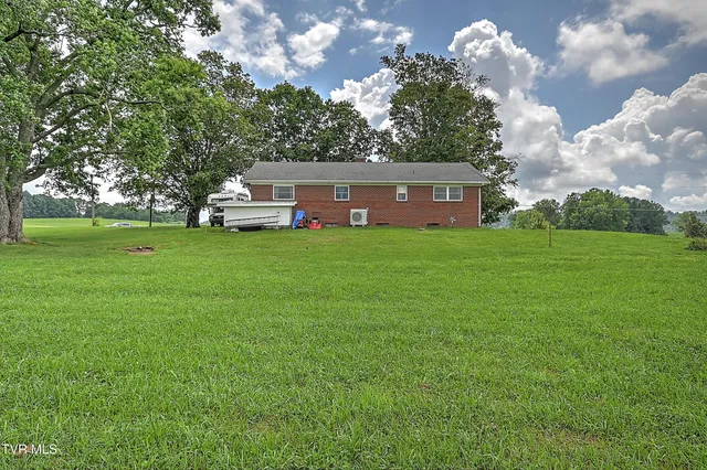 $299,000 | 430 Boles Lane, Chuckey, TN 37641