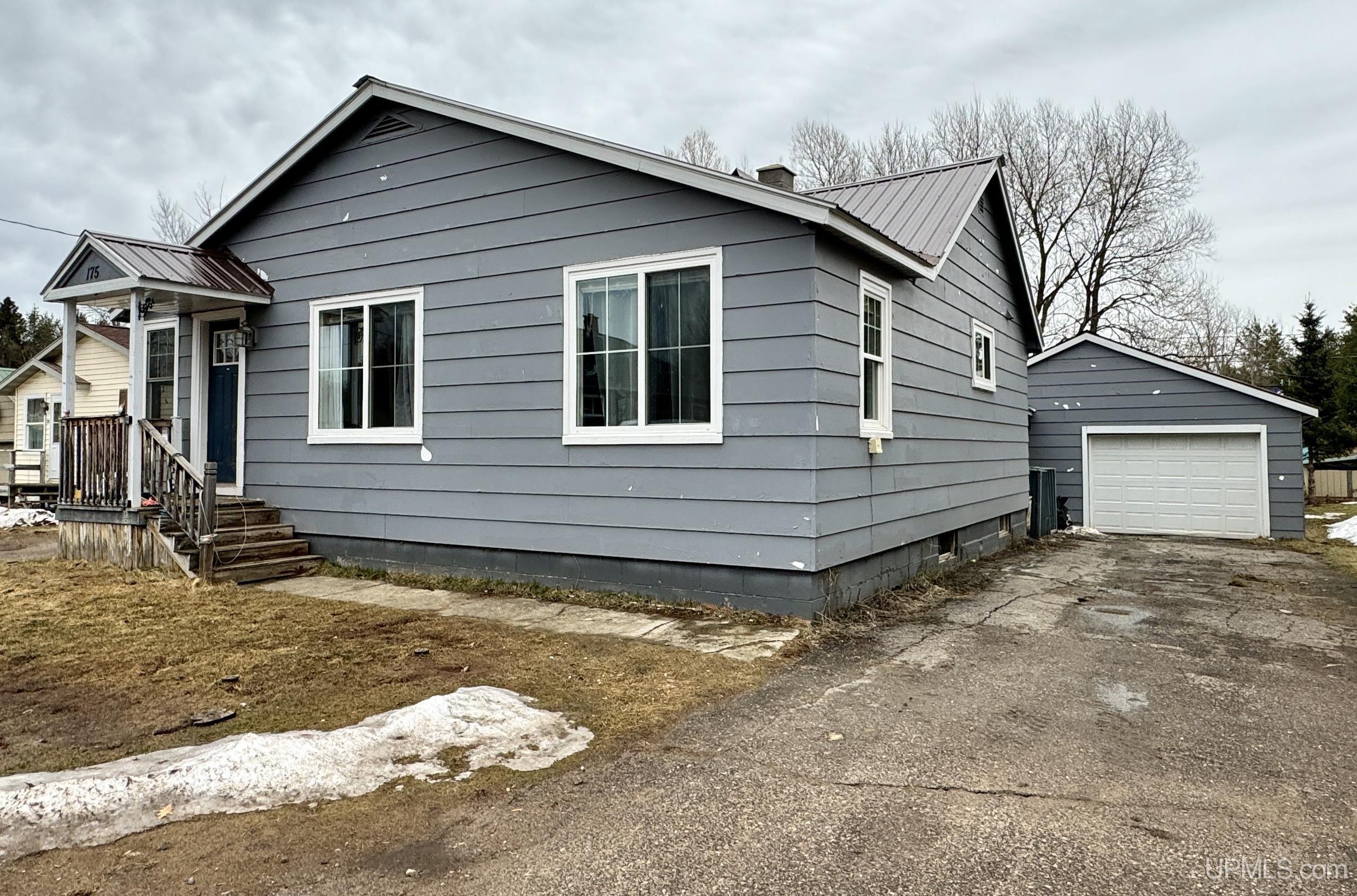 175 Prospect Street Ishpeming, MI 49849 - Photo 1 of 42