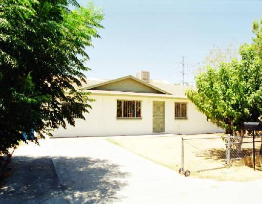 7842 South 3rd Avenue Phoenix, AZ 85041 - Photo 1 of 1 Primary Photo