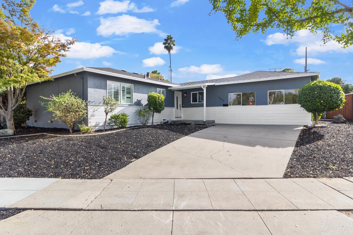 692 Bucknall Road Campbell, CA 95008 - Photo 1 of 33 Gallery Image 1